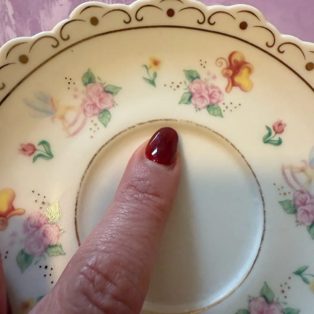 Disney Parks Alice in Womderland Tea Cup and Saucer